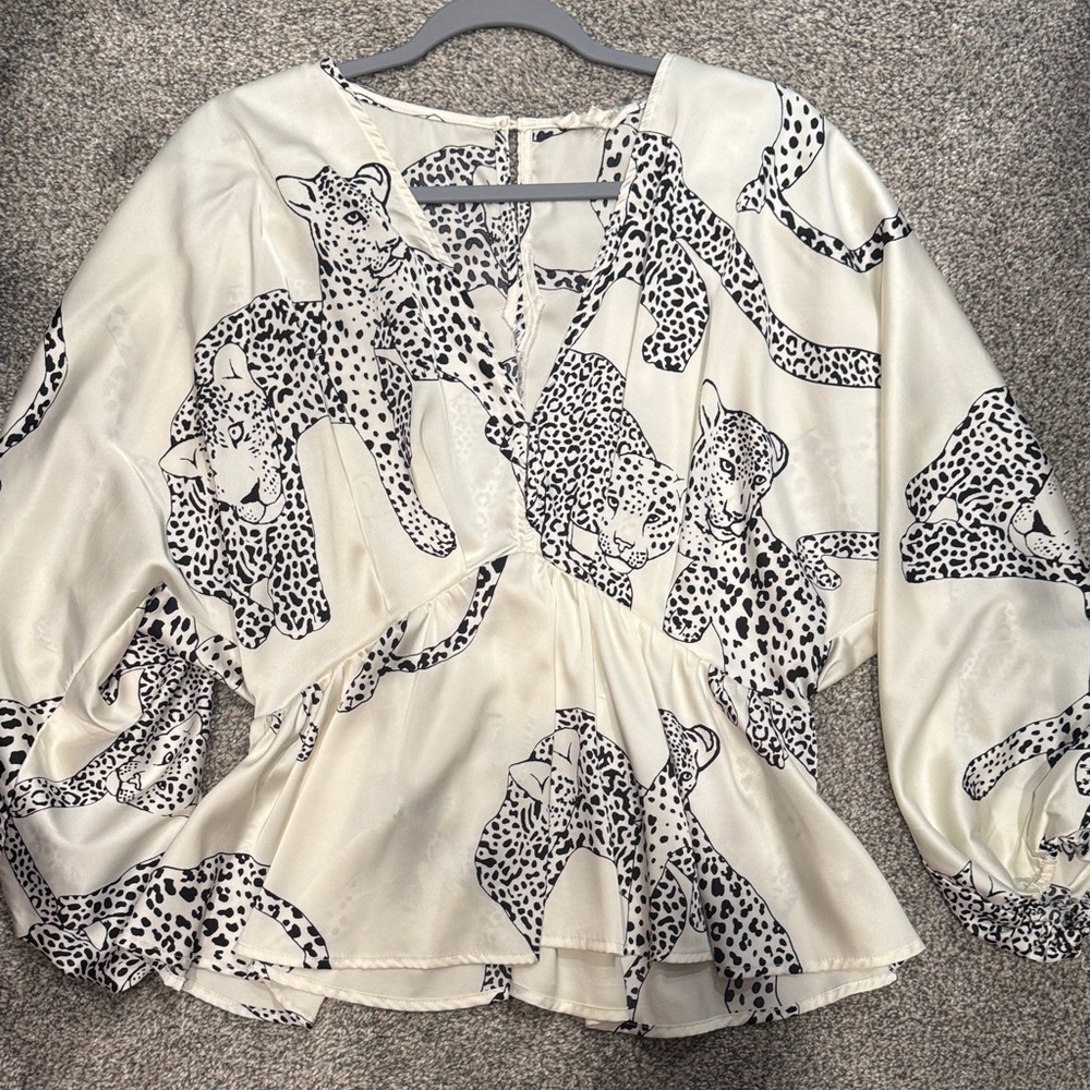 Leopard peplum top
